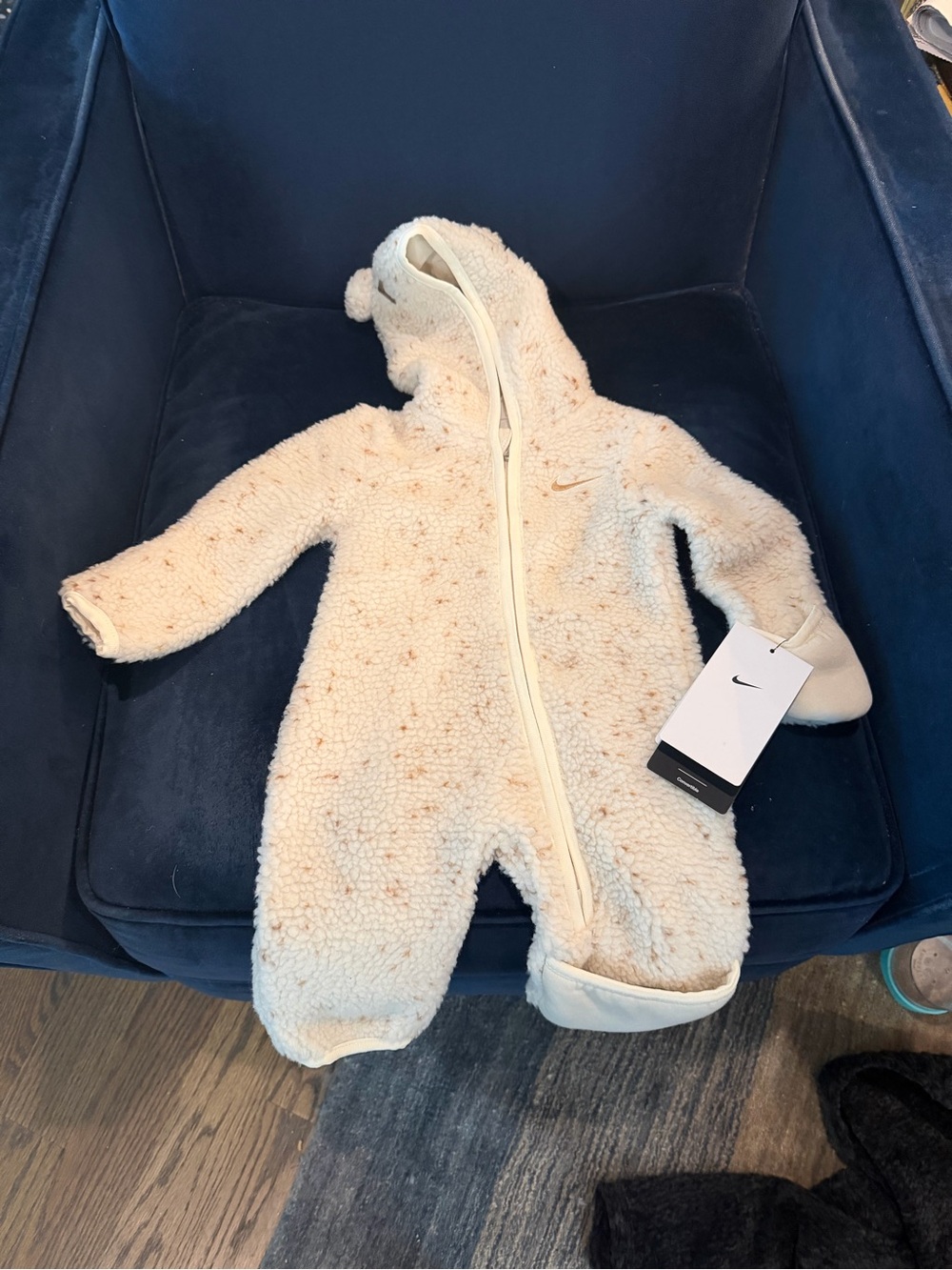 Nike Cream Sherpa Hooded Baby One-Piece with Speckle Detail